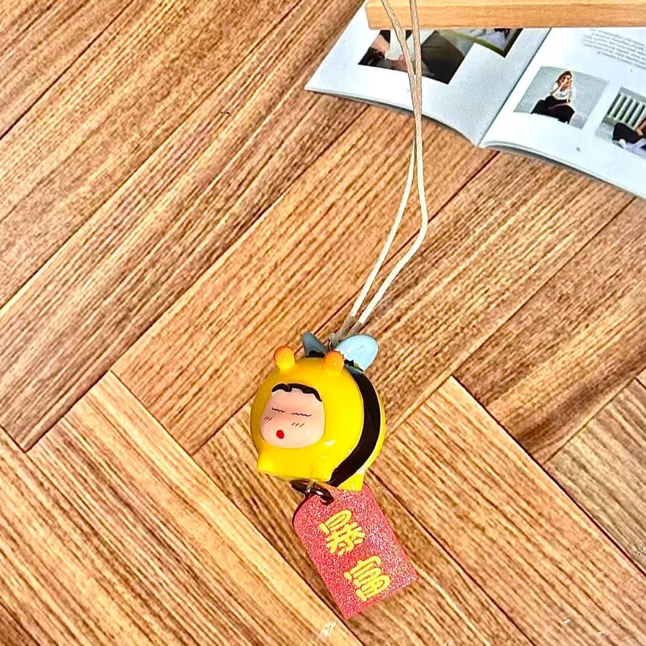 Figur Cosplay Crayon Shin-chan - Car Accessories Essentials ulasan dan harga